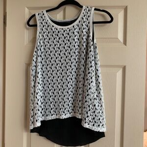 Wyatt Ivory/Black Long Tank Top sz M